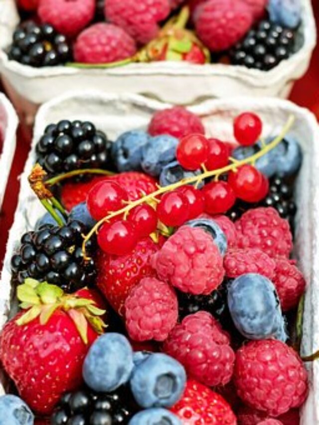 Top 6 Fruits Rich in Vitamin B12